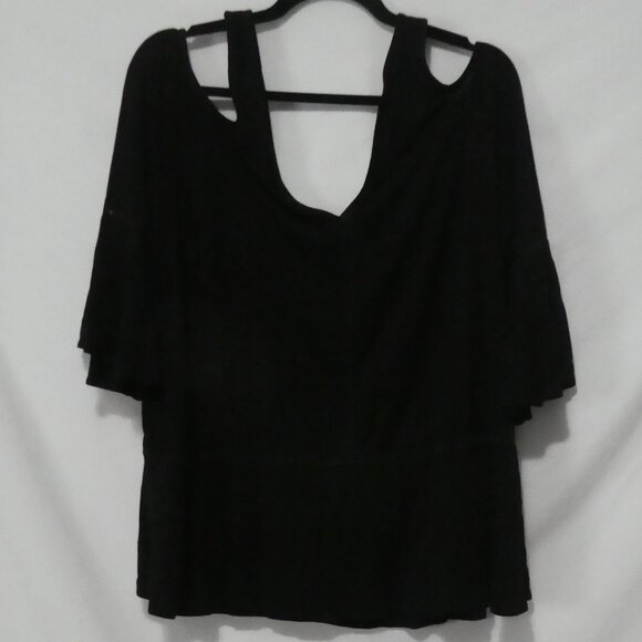 Love & Legend Tops - LOVE & LEGEND | 2X | Chic Black Cold Shoulder Top | Bell Sleeves | Front Detail